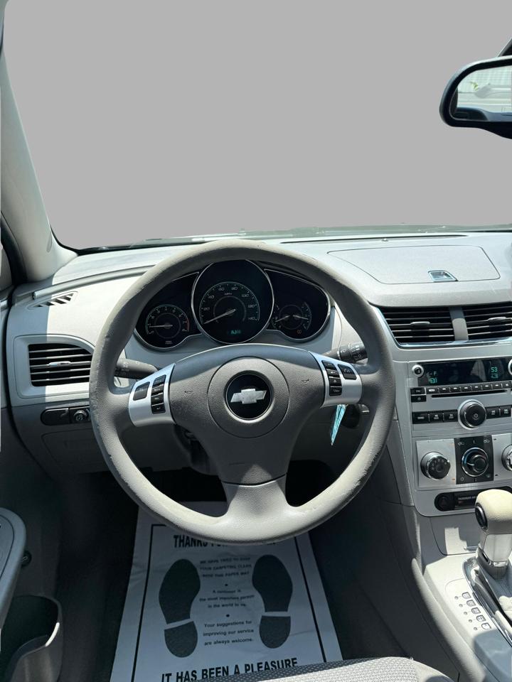 Chevrolet Malibu 4dr Sdn LS w/1LS 2012