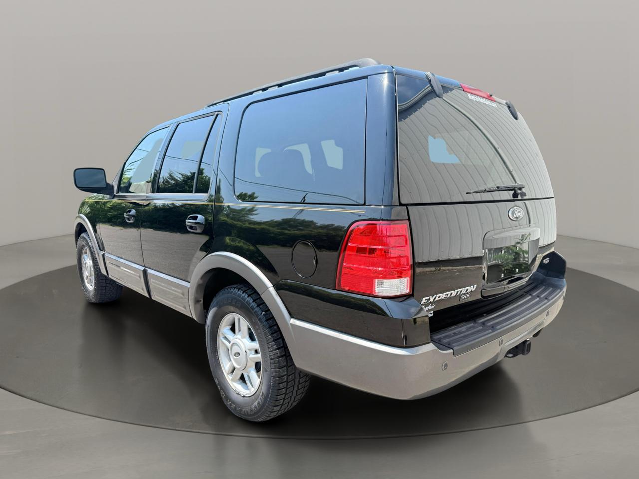 Ford Expedition 5.4L Special Service 4WD 2005