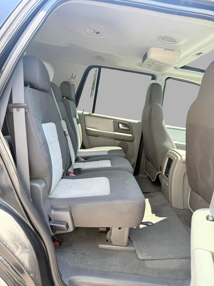 Ford Expedition 5.4L Special Service 4WD 2005