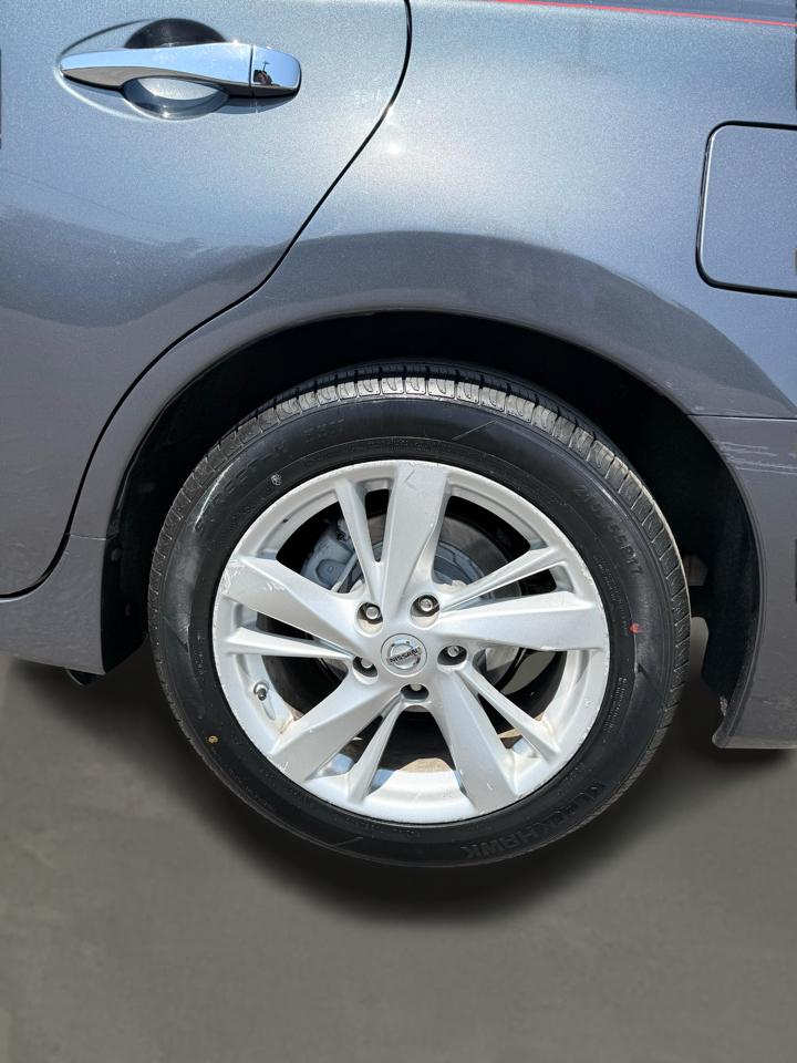 Nissan Altima 4dr Sdn I4 2.5 SV 2013