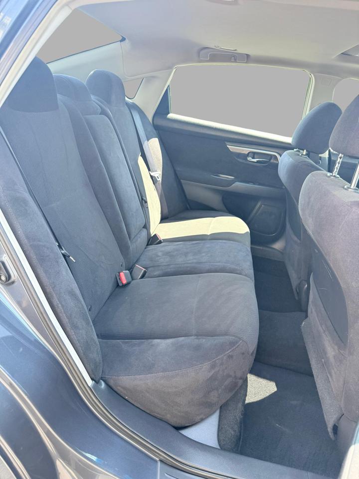 Nissan Altima 4dr Sdn I4 2.5 SV 2013