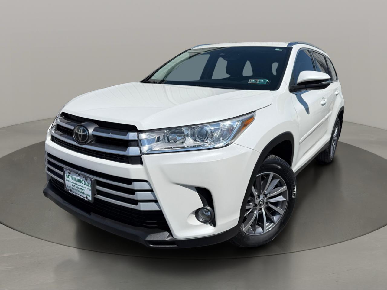 Toyota Highlander XLE V6 AWD (Natl) 2019
