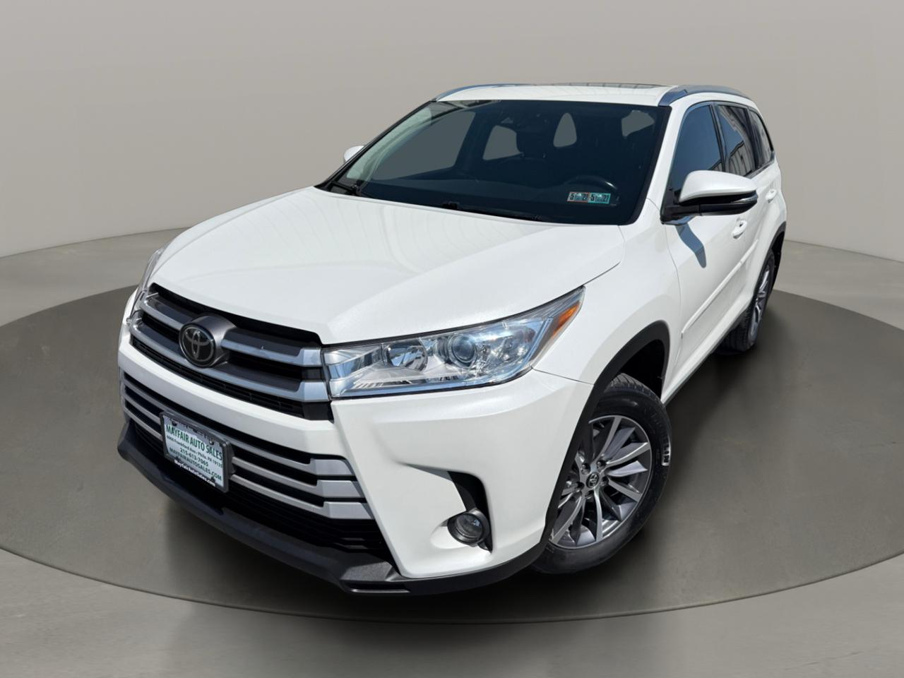 Toyota Highlander XLE V6 AWD (Natl) 2019