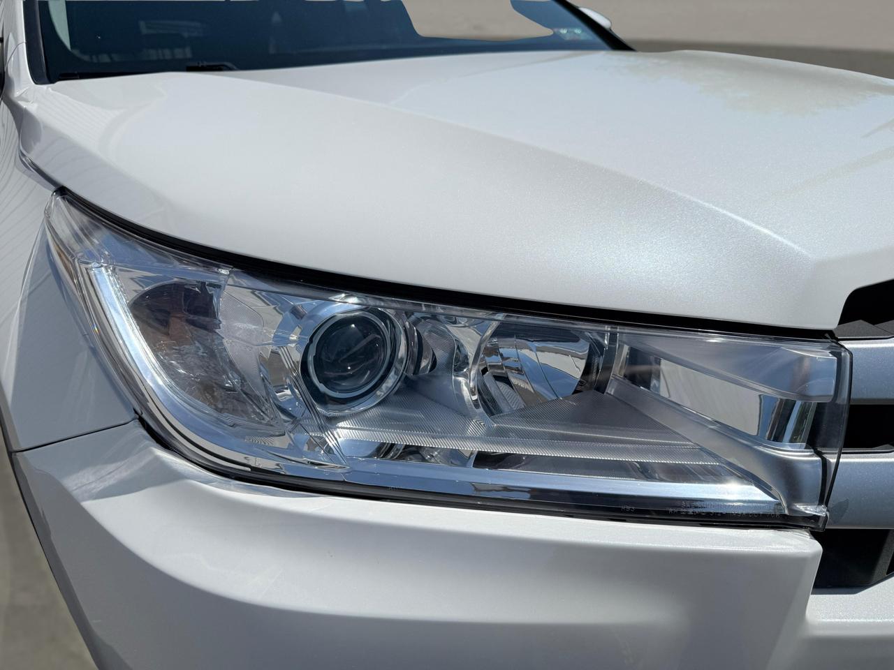 Toyota Highlander XLE V6 AWD (Natl) 2019