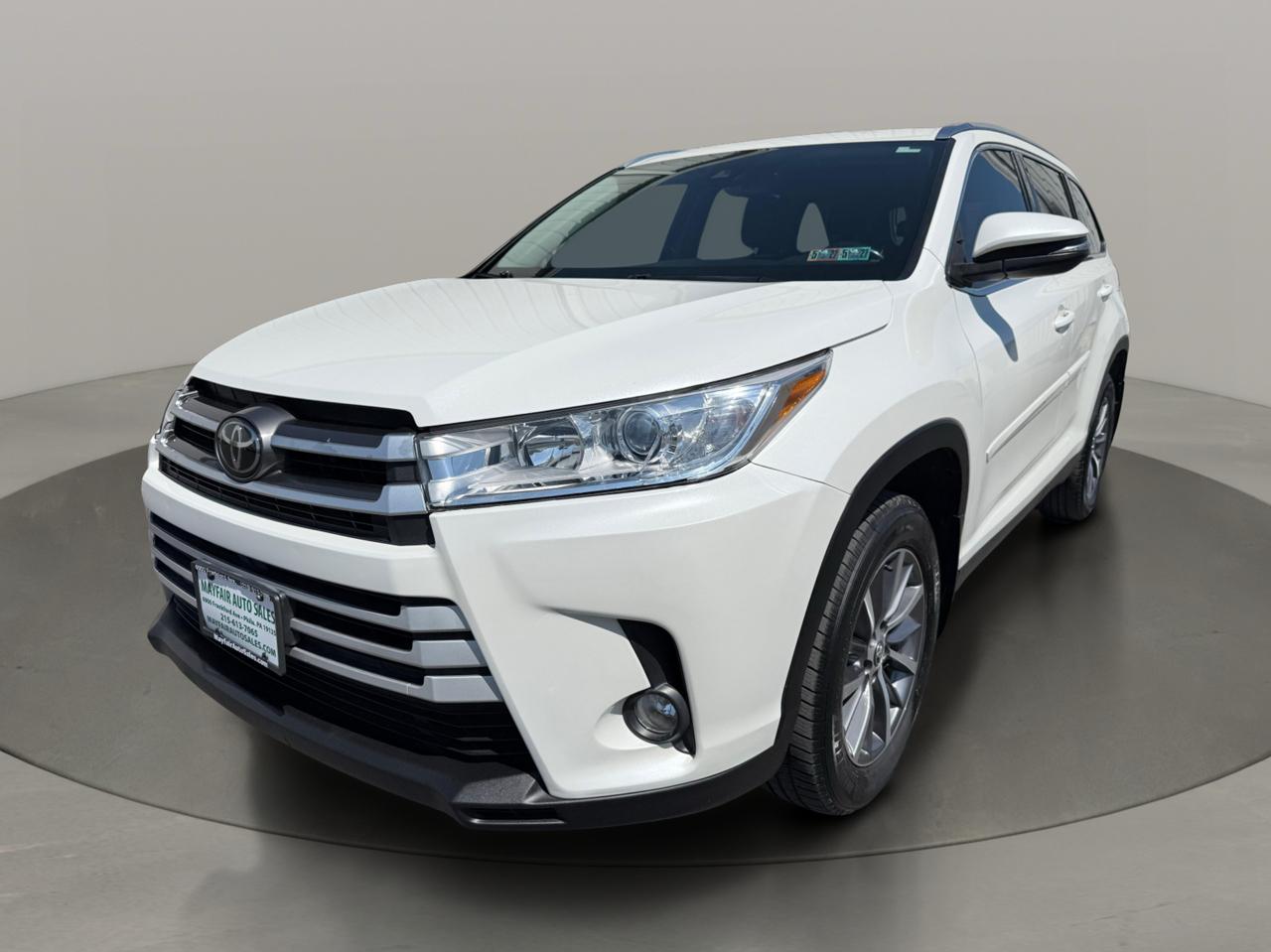 Toyota Highlander XLE V6 AWD (Natl) 2019