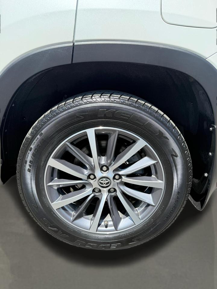 Toyota Highlander XLE V6 AWD (Natl) 2019