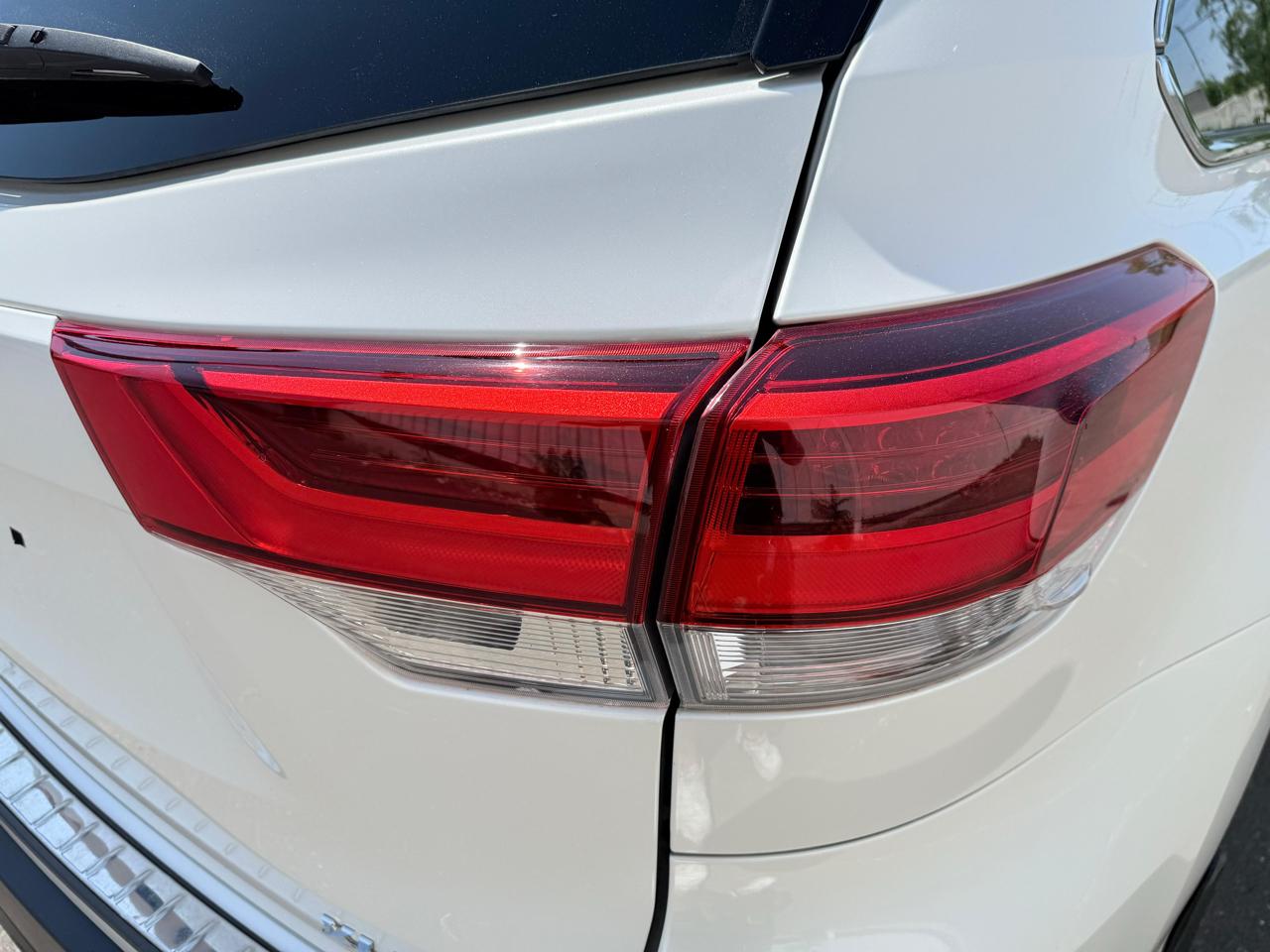 Toyota Highlander XLE V6 AWD (Natl) 2019