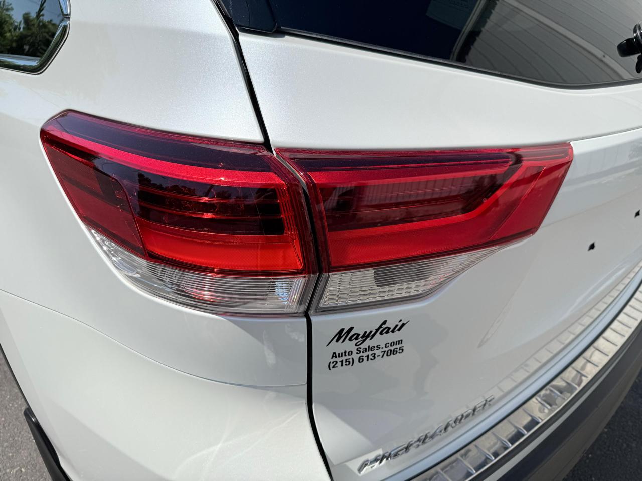 Toyota Highlander XLE V6 AWD (Natl) 2019