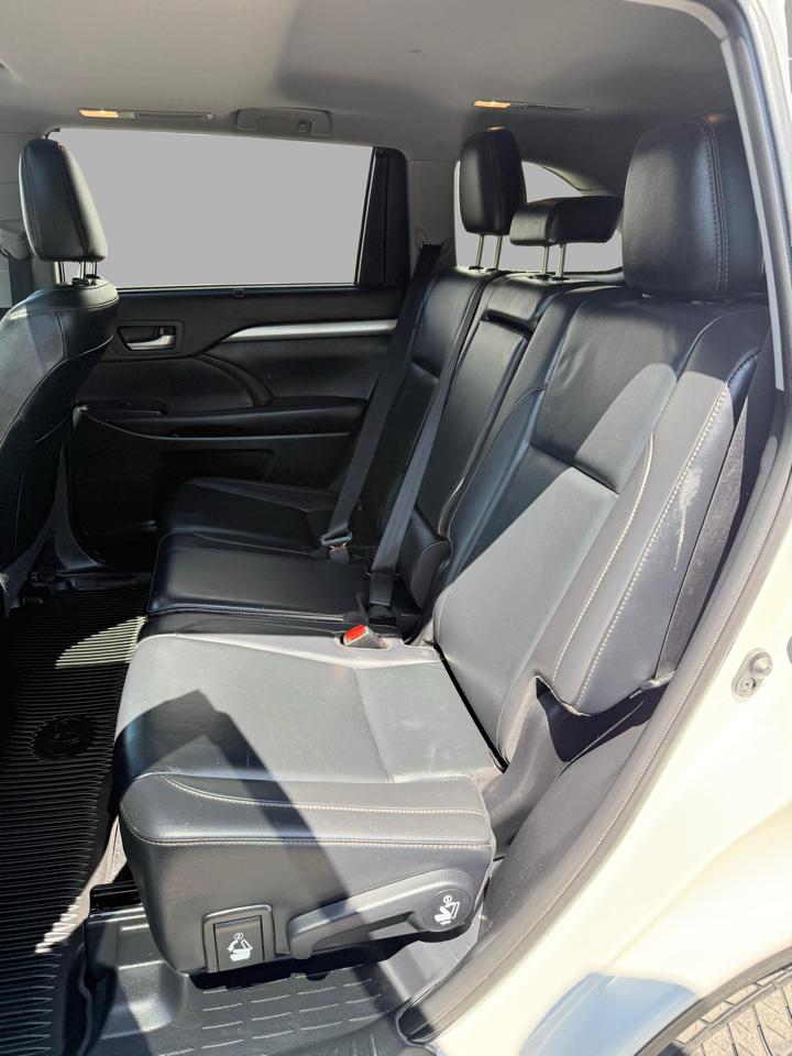 Toyota Highlander XLE V6 AWD (Natl) 2019
