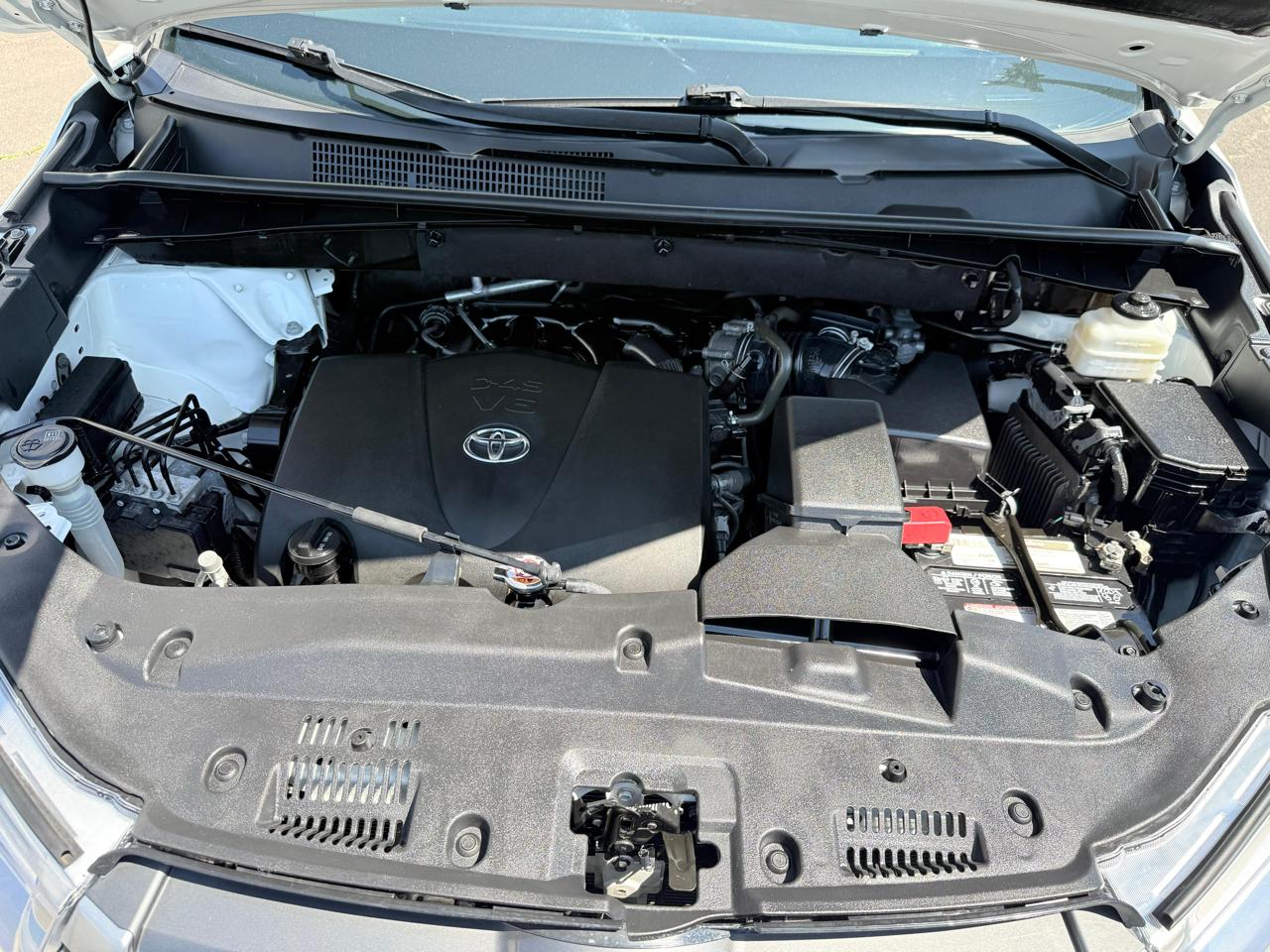 Toyota Highlander XLE V6 AWD (Natl) 2019
