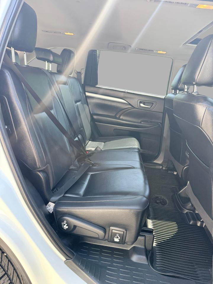 Toyota Highlander XLE V6 AWD (Natl) 2019