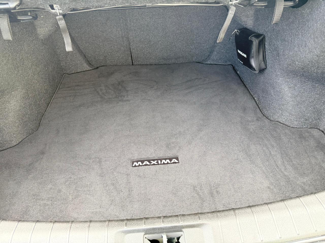 Nissan Maxima SV 3.5L 2020