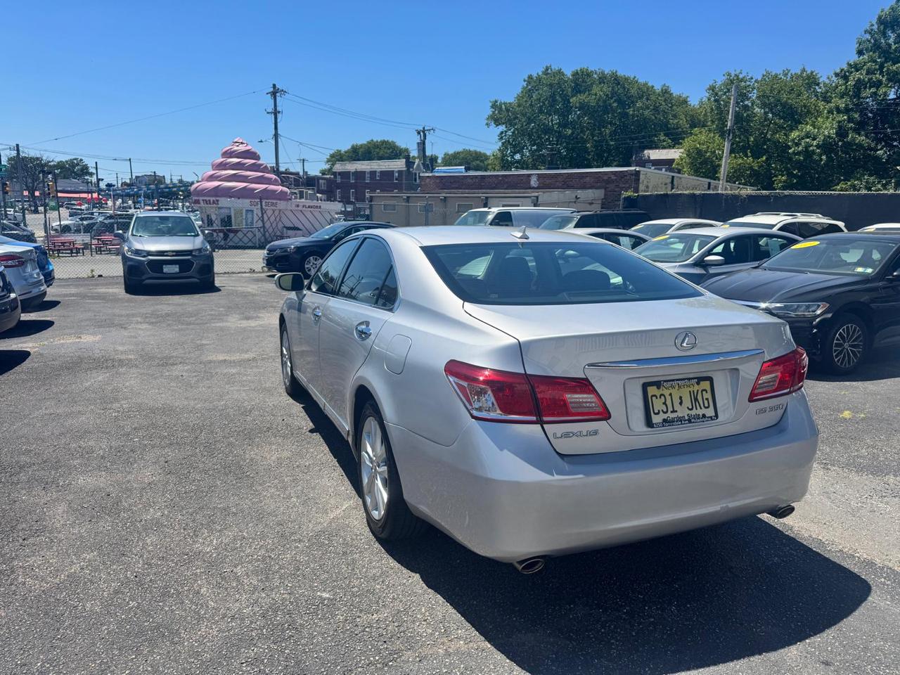 Lexus ES 350 4dr Sdn 2010