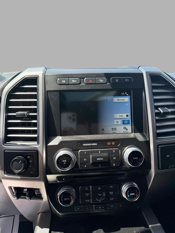Ford Super Duty F-450 DRW Platinum 4WD Crew Cab 8' Box 2018