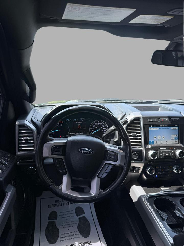 Ford Super Duty F-450 DRW Platinum 4WD Crew Cab 8' Box 2018