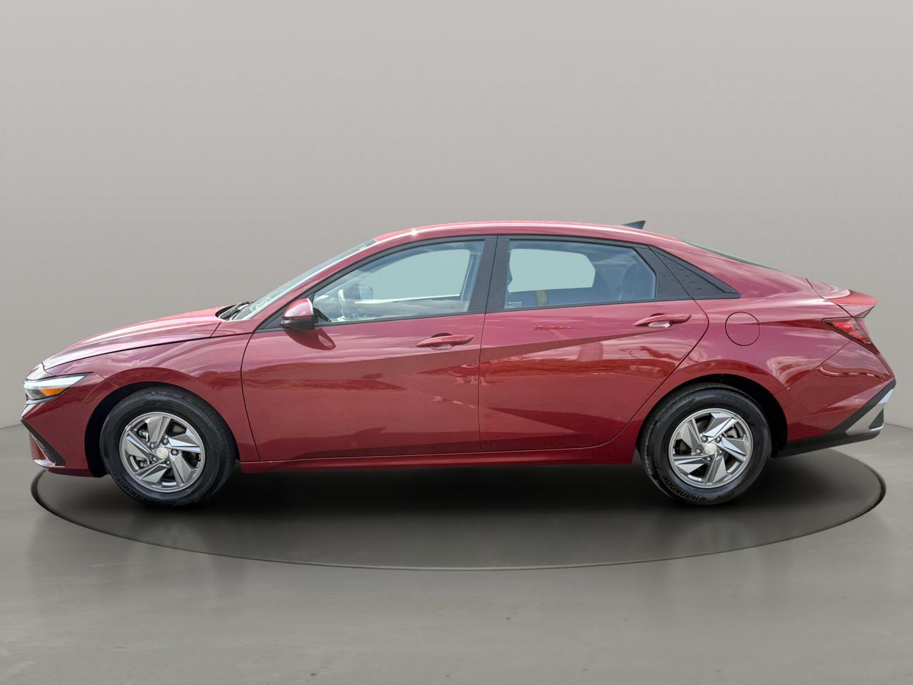 Hyundai Elantra SE IVT 2025