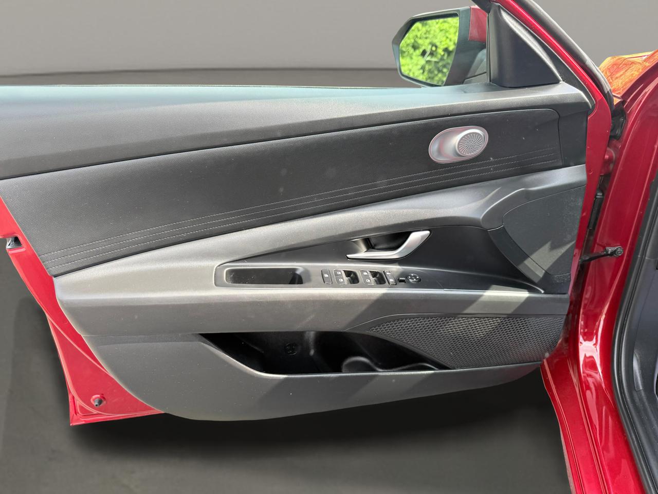 Hyundai Elantra SE IVT 2025
