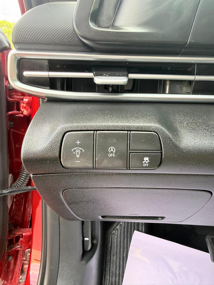 Hyundai Elantra SE IVT 2025