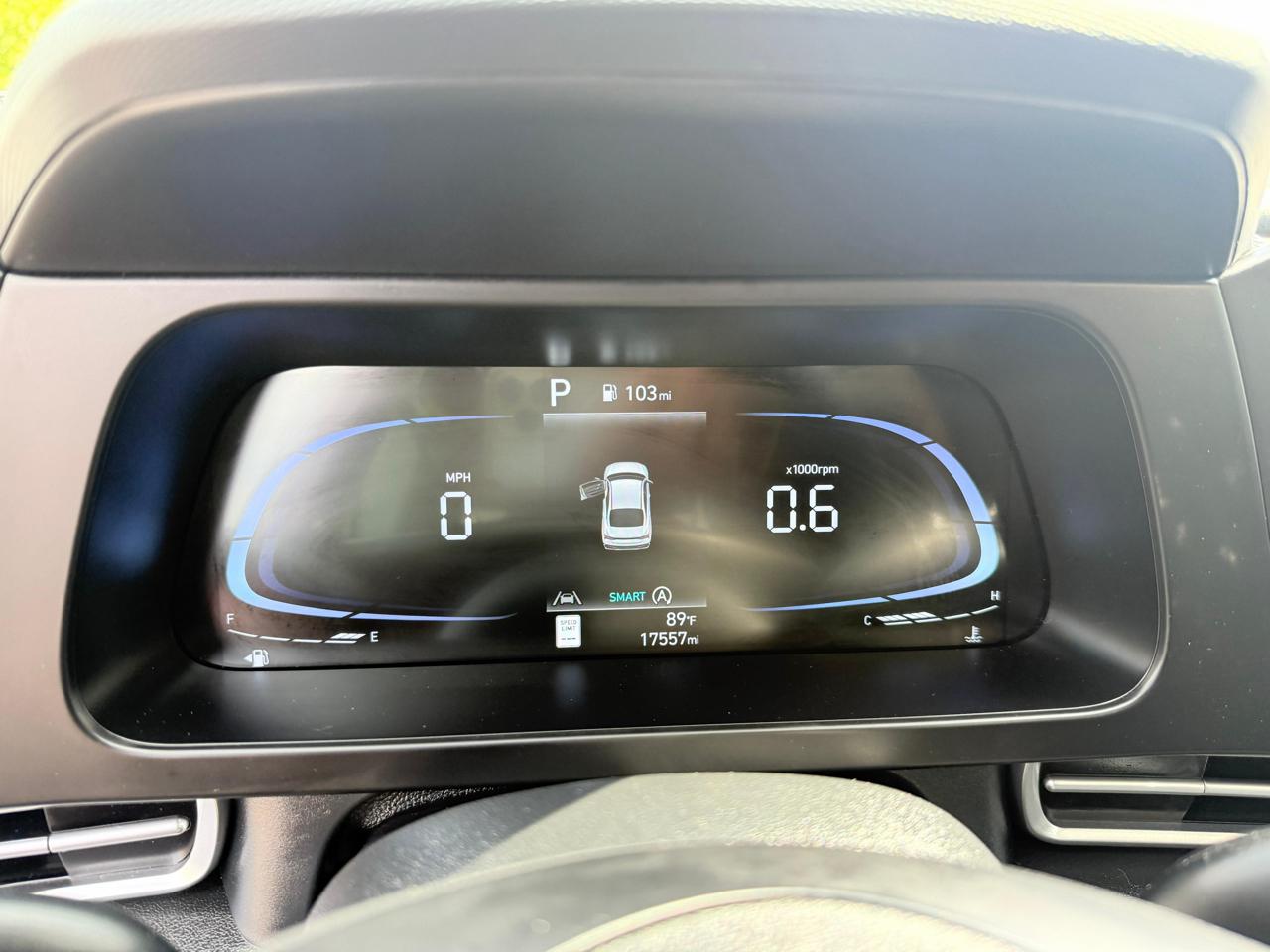 Hyundai Elantra SE IVT 2025