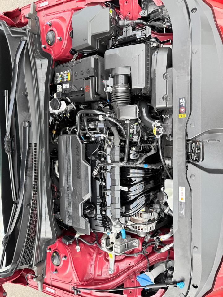 Hyundai Elantra SE IVT 2025