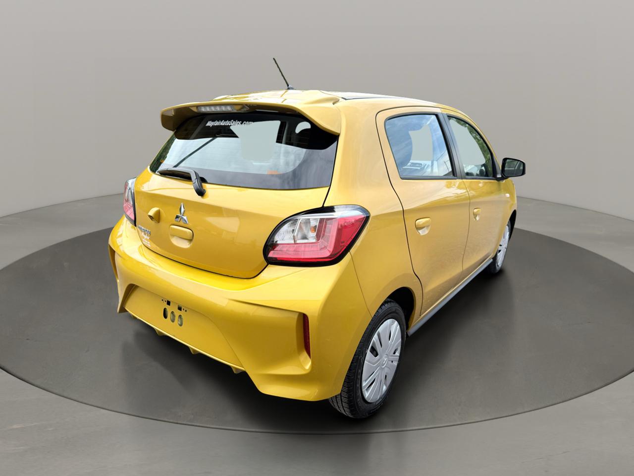 Mitsubishi Mirage ES CVT 2024