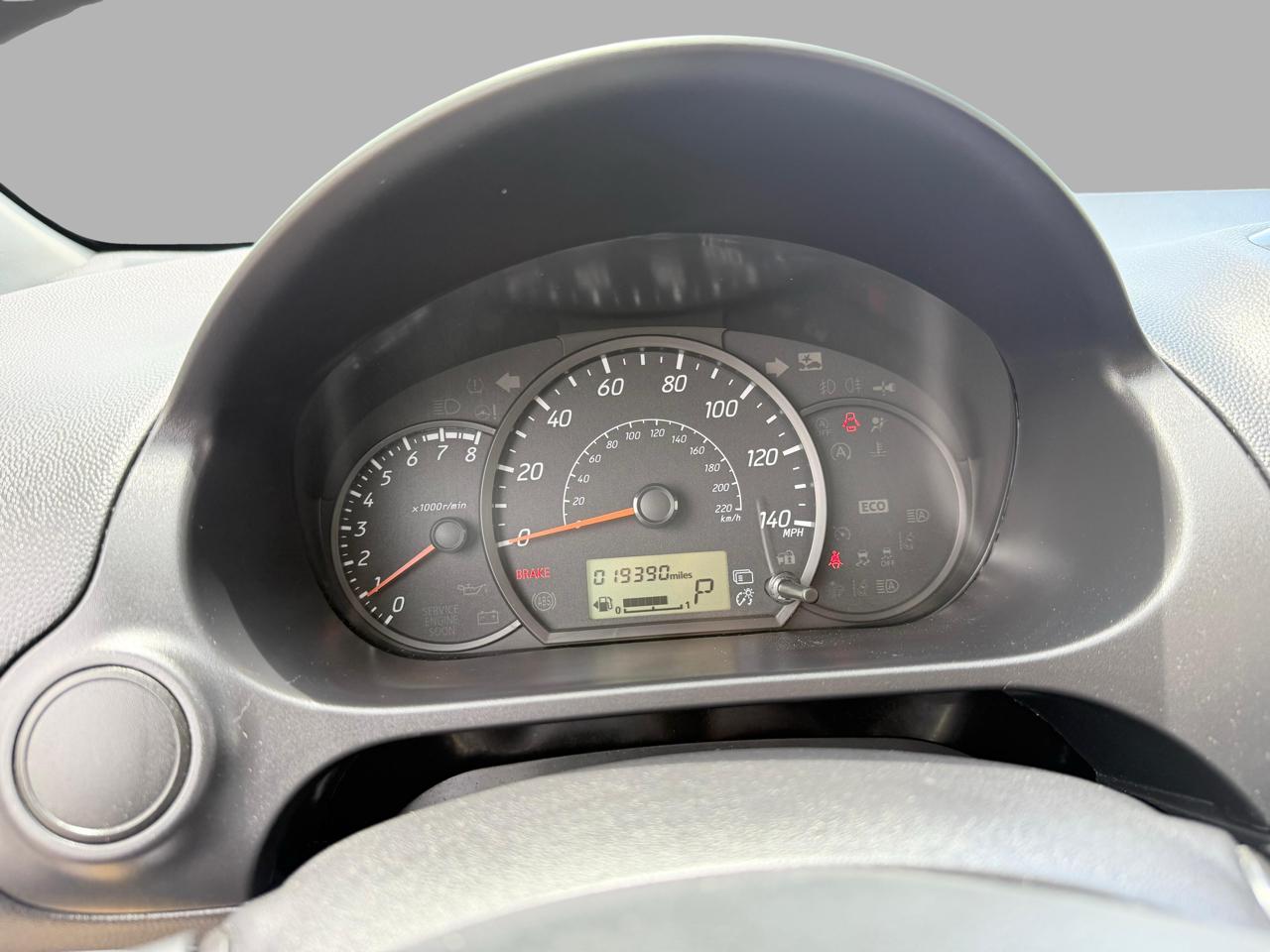 Mitsubishi Mirage ES CVT 2024