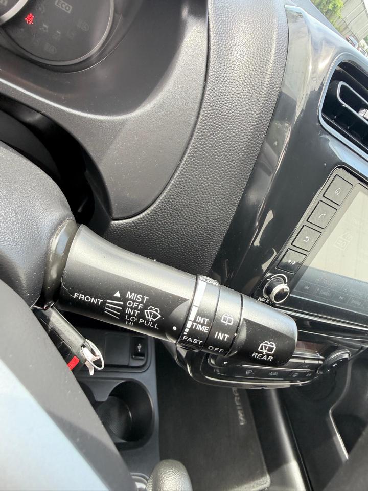 Mitsubishi Mirage ES CVT 2024