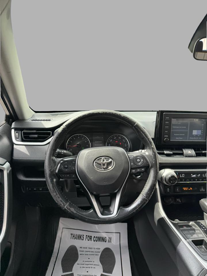 Toyota RAV4 XLE AWD (Natl) 2019