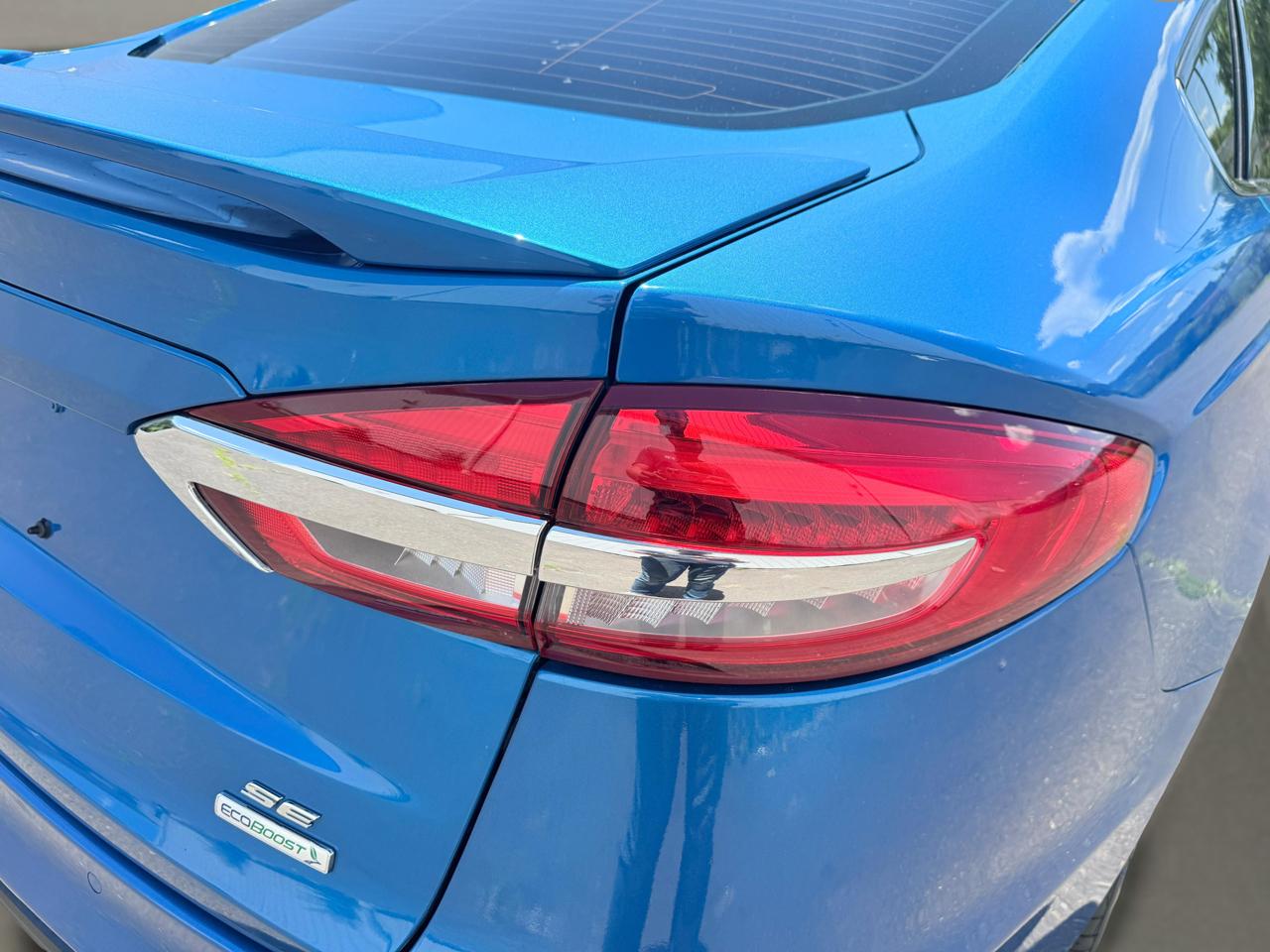 Ford Fusion SE FWD 2020