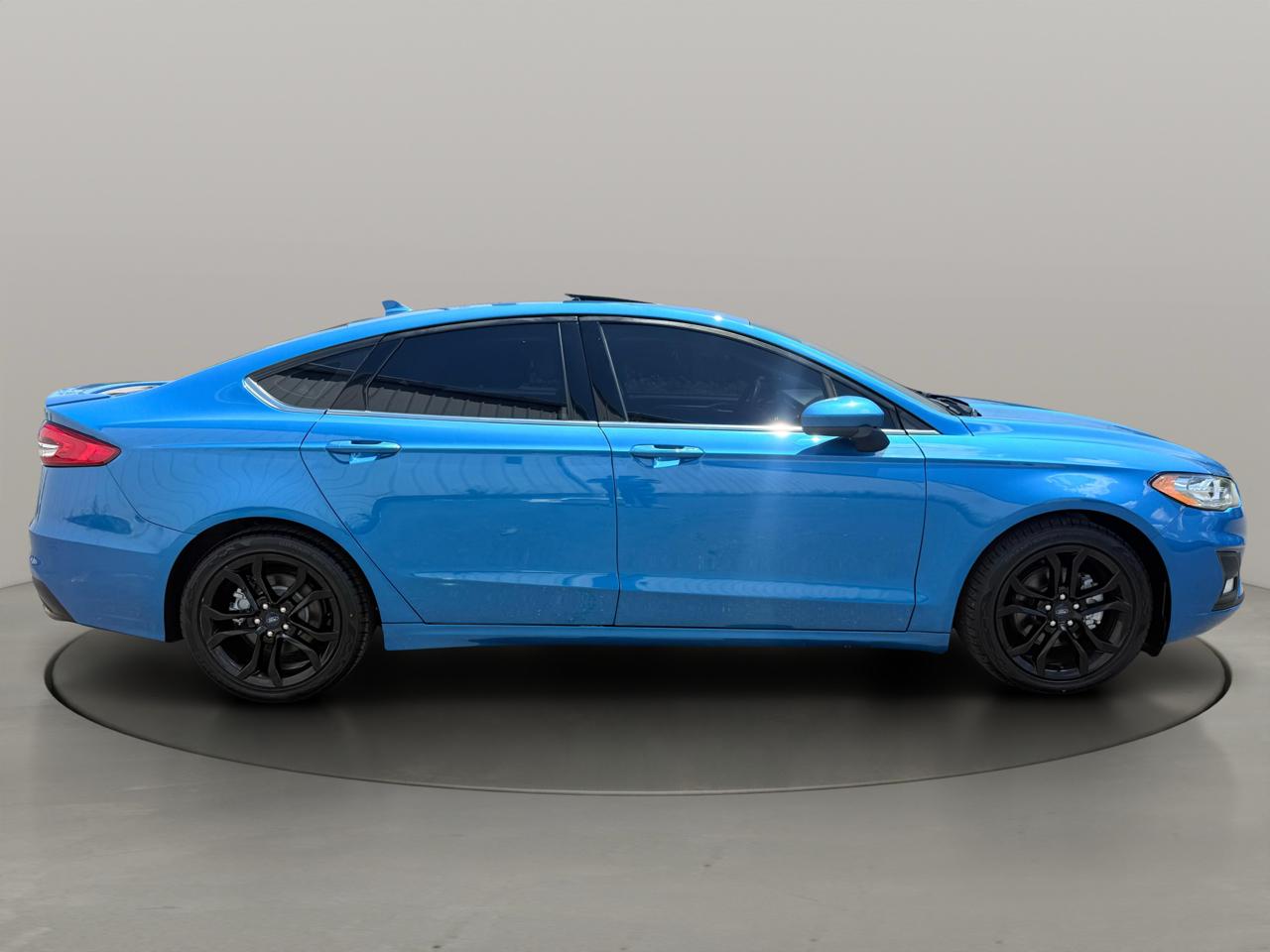 Ford Fusion SE FWD 2020