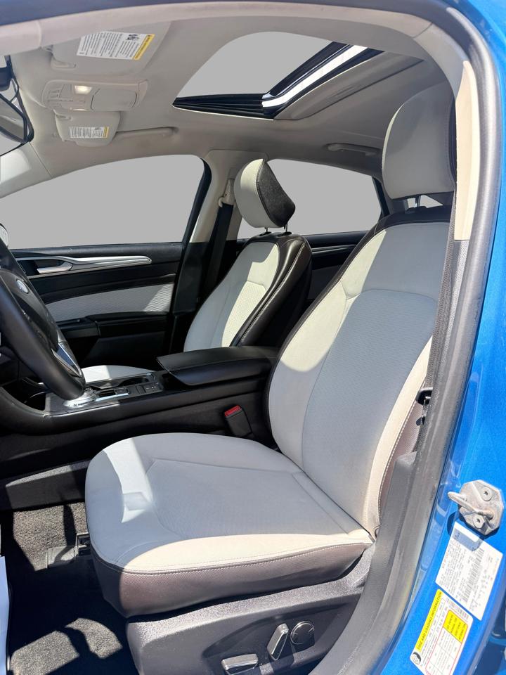 Ford Fusion SE FWD 2020