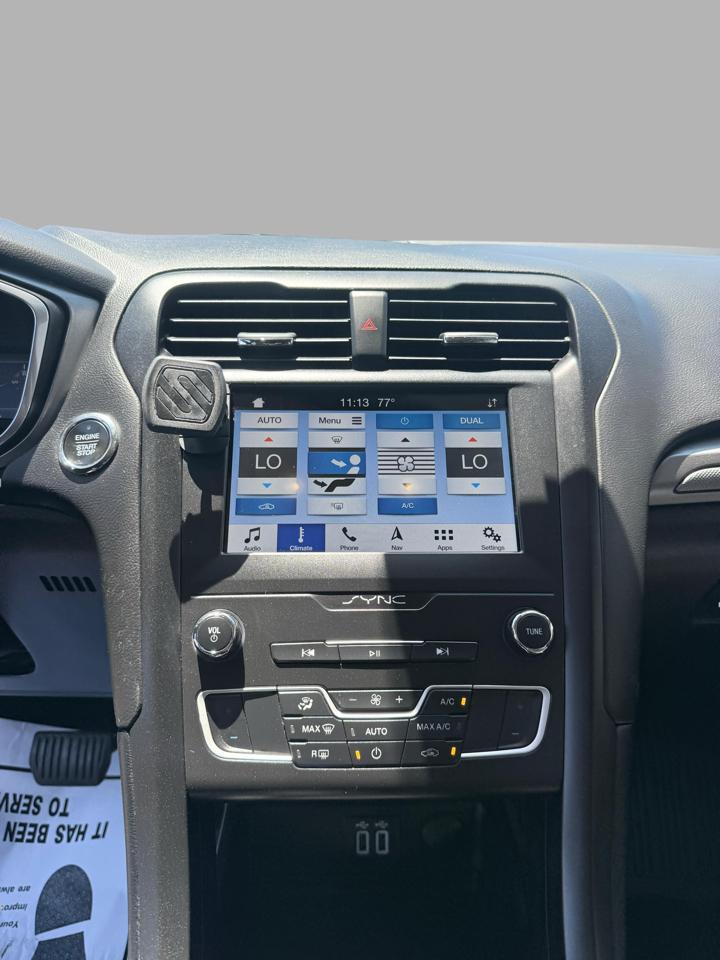 Ford Fusion SE FWD 2020