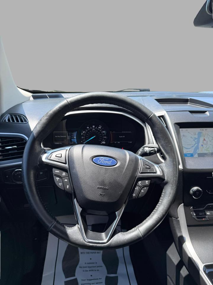 Ford Edge SEL Plus 4D SUV AWD 2020