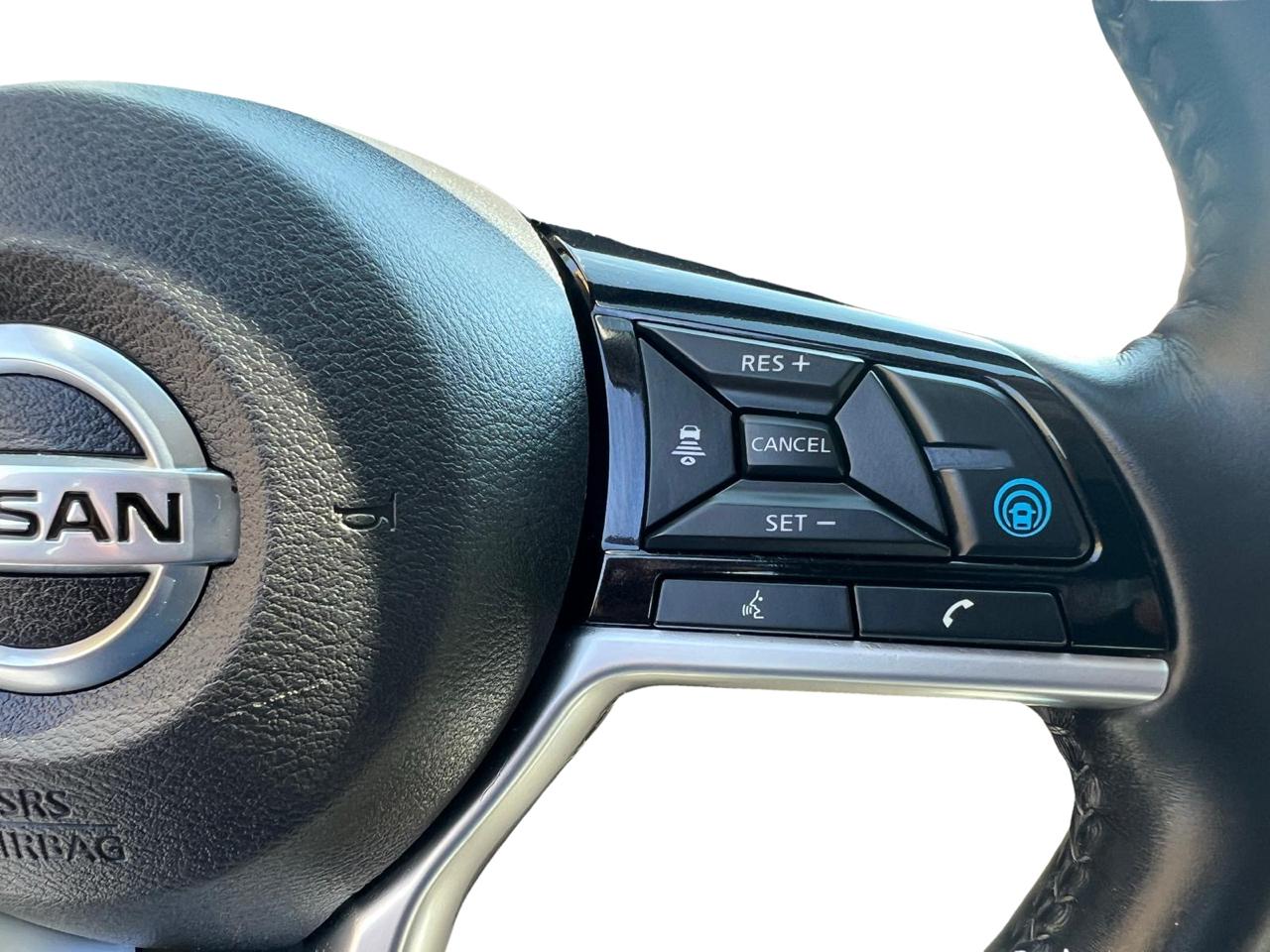 Nissan Altima 2.5 SV Sedan 2020
