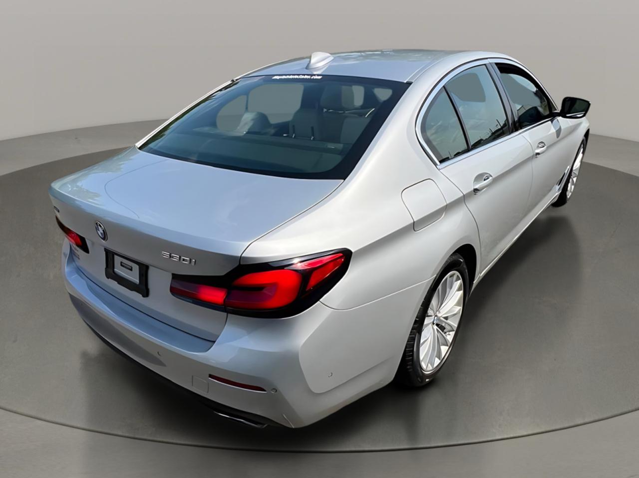 BMW 5 Series 530i xDrive Sedan 2021