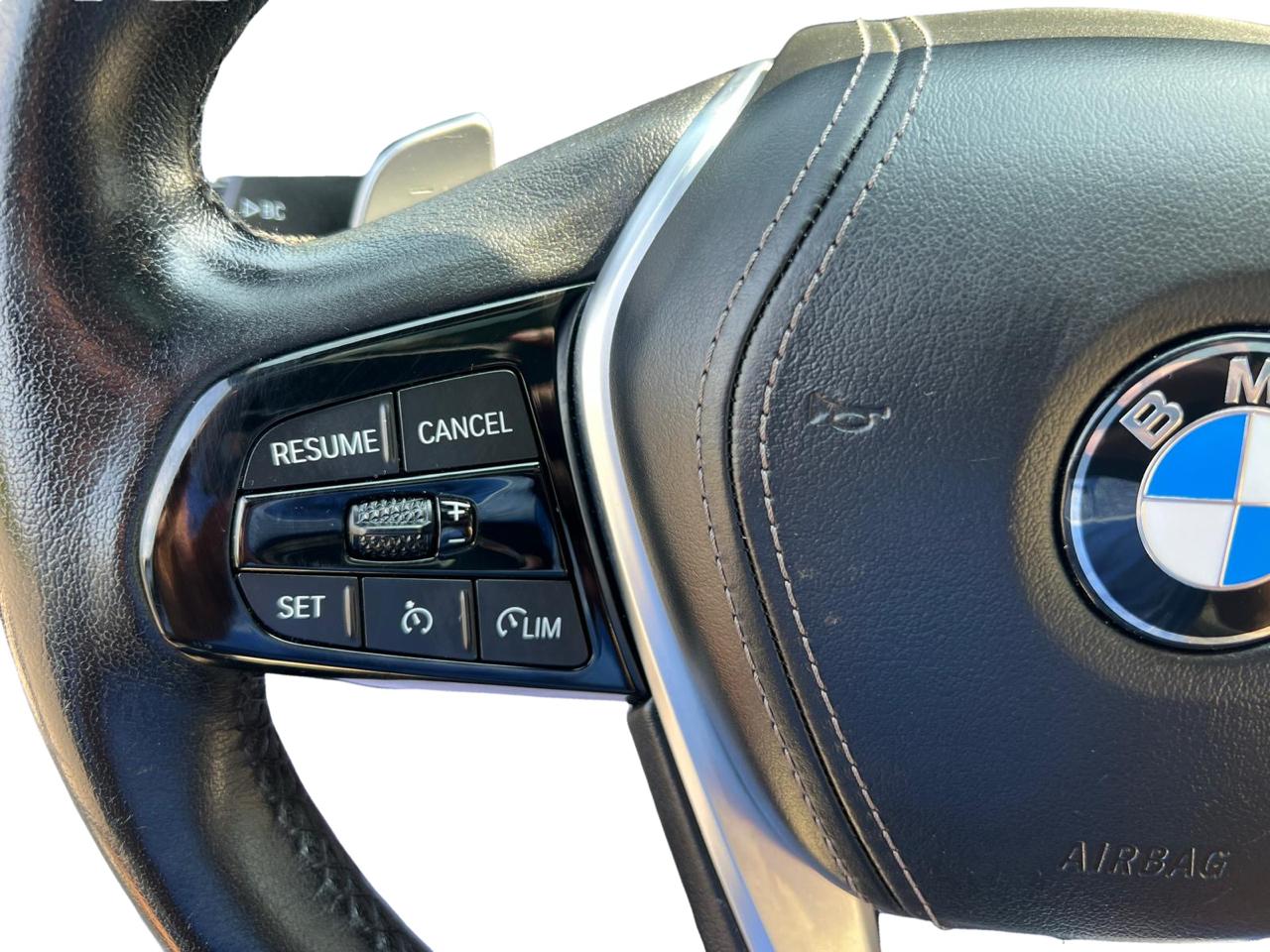 BMW 5 Series 530i xDrive Sedan 2021