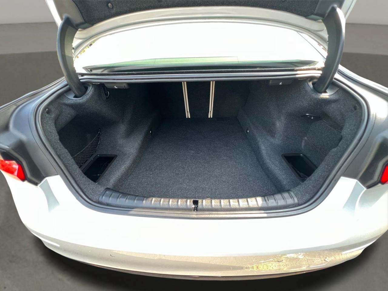 BMW 5 Series 530i xDrive Sedan 2021