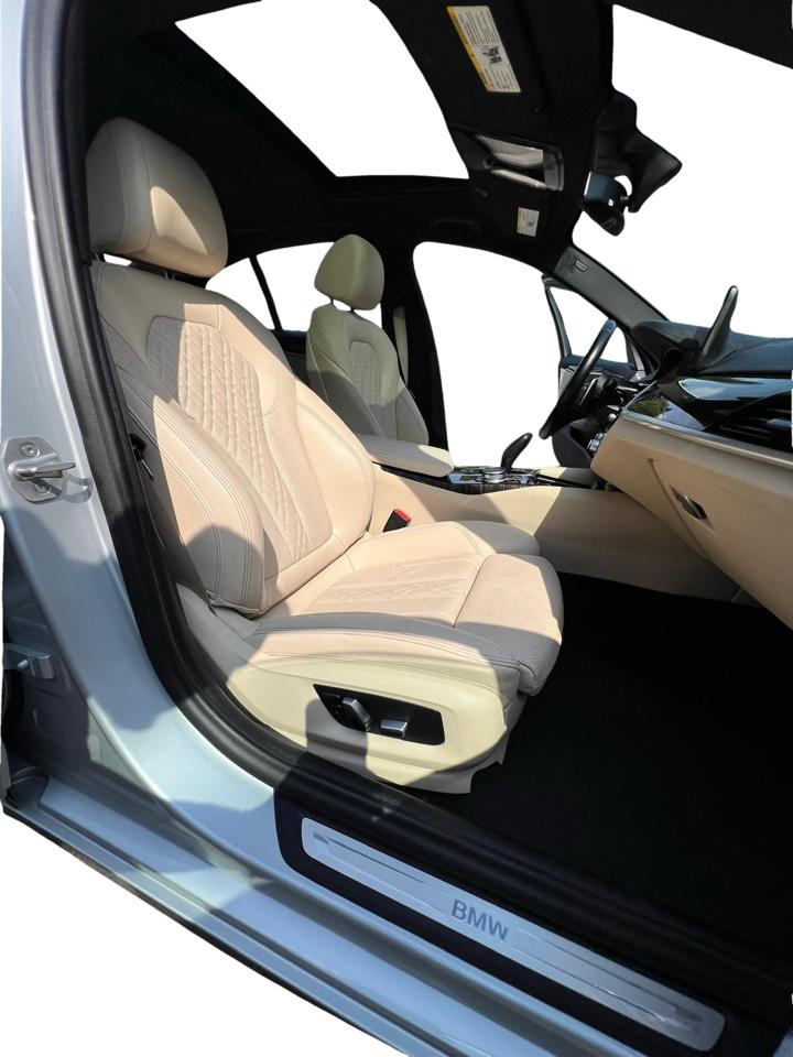 BMW 5 Series 530i xDrive Sedan 2021