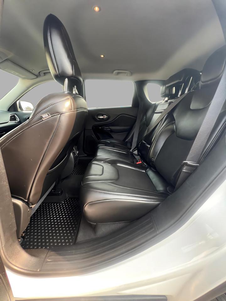 Jeep Cherokee Altitude 4x4 2019