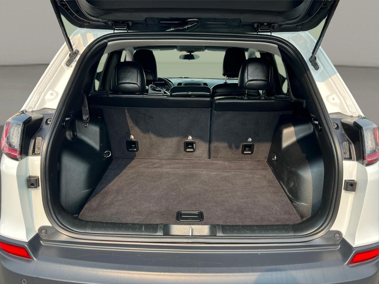 Jeep Cherokee Altitude 4x4 2019