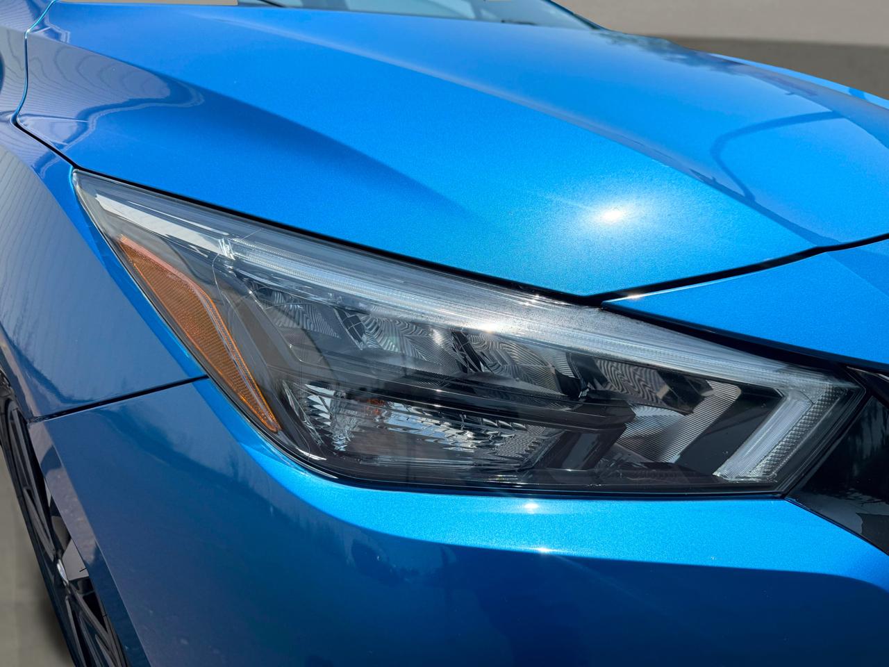 Nissan Versa SR CVT 2022
