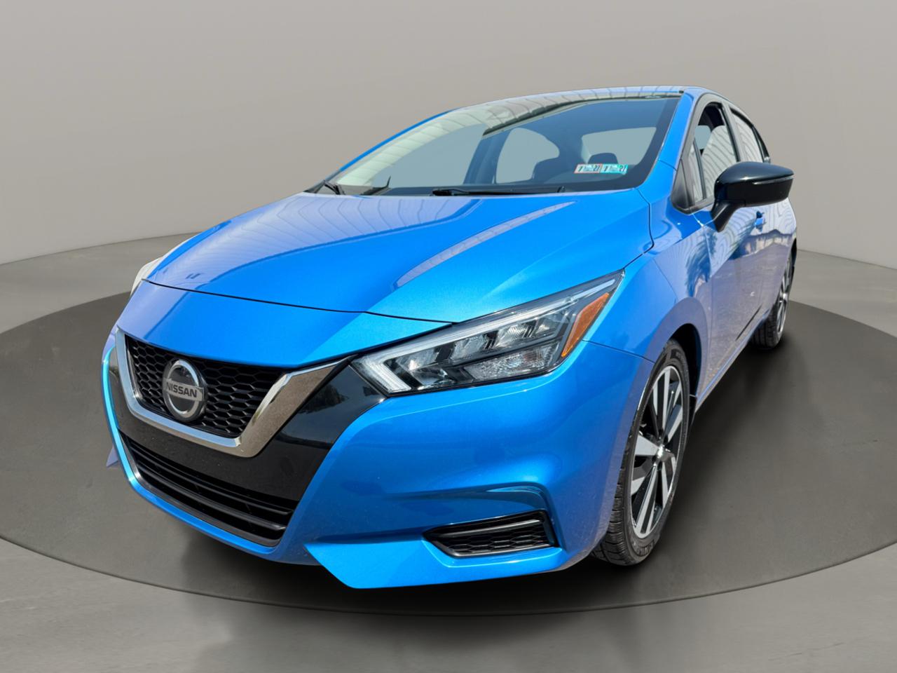 Nissan Versa SR CVT 2022
