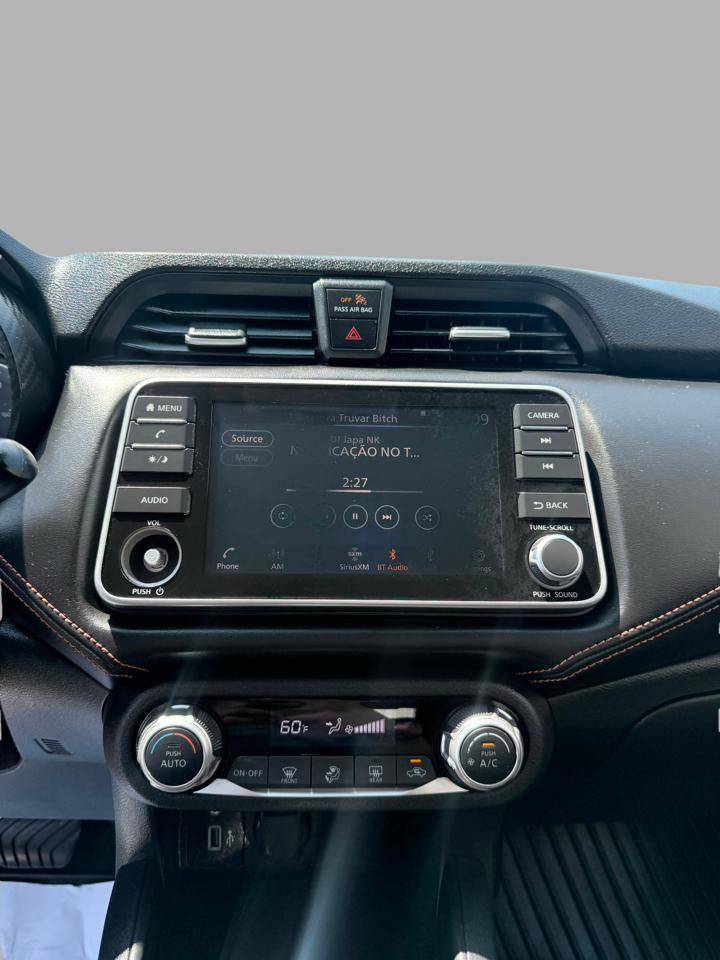 Nissan Versa SR CVT 2022