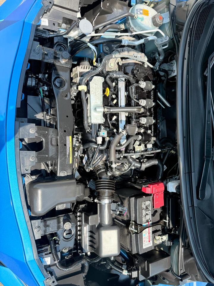 Nissan Versa SR CVT 2022