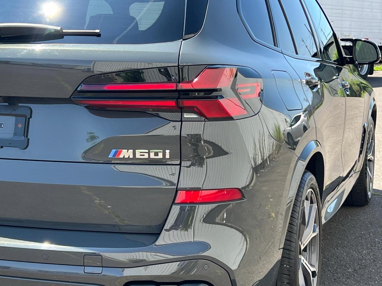 BMW X5 M60i Sports Activity Vehicle 2024