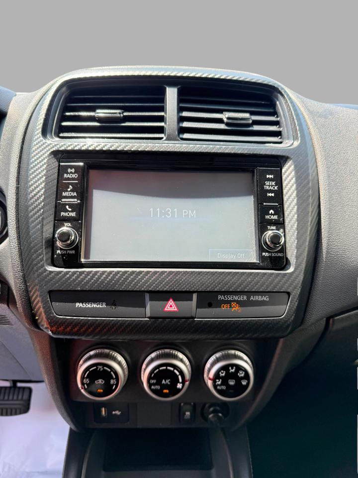 Mitsubishi Outlander Sport ES 2.0 CVT 2022