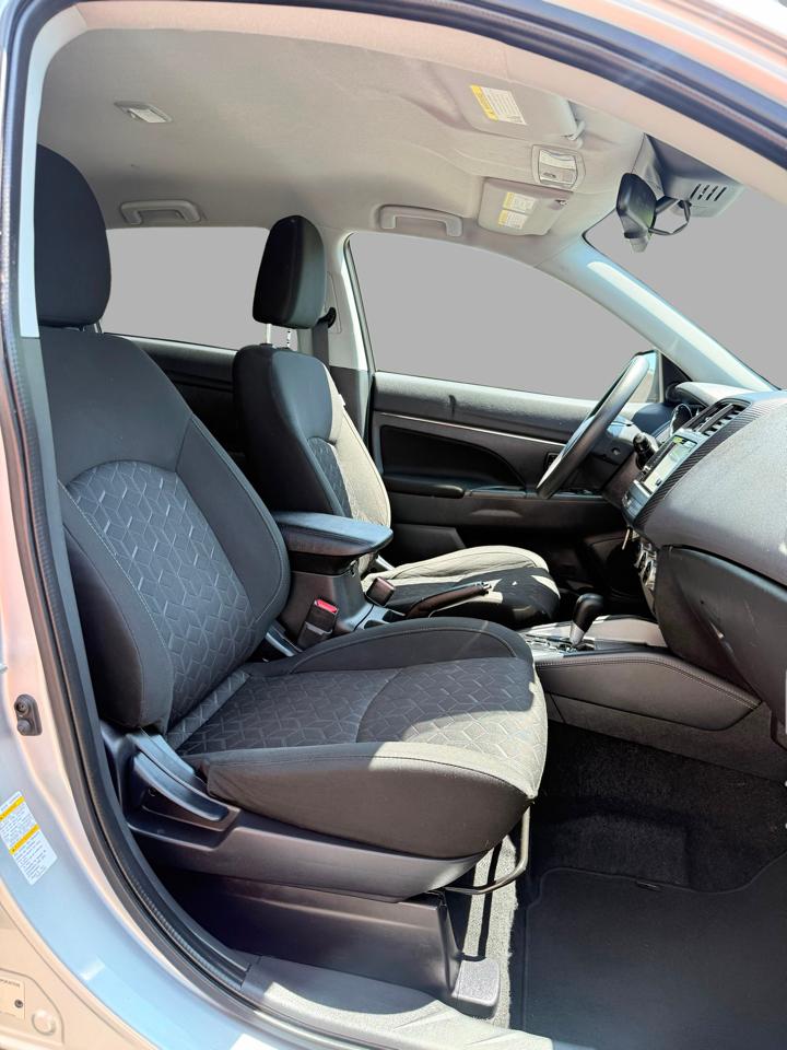 Mitsubishi Outlander Sport ES 2.0 CVT 2022