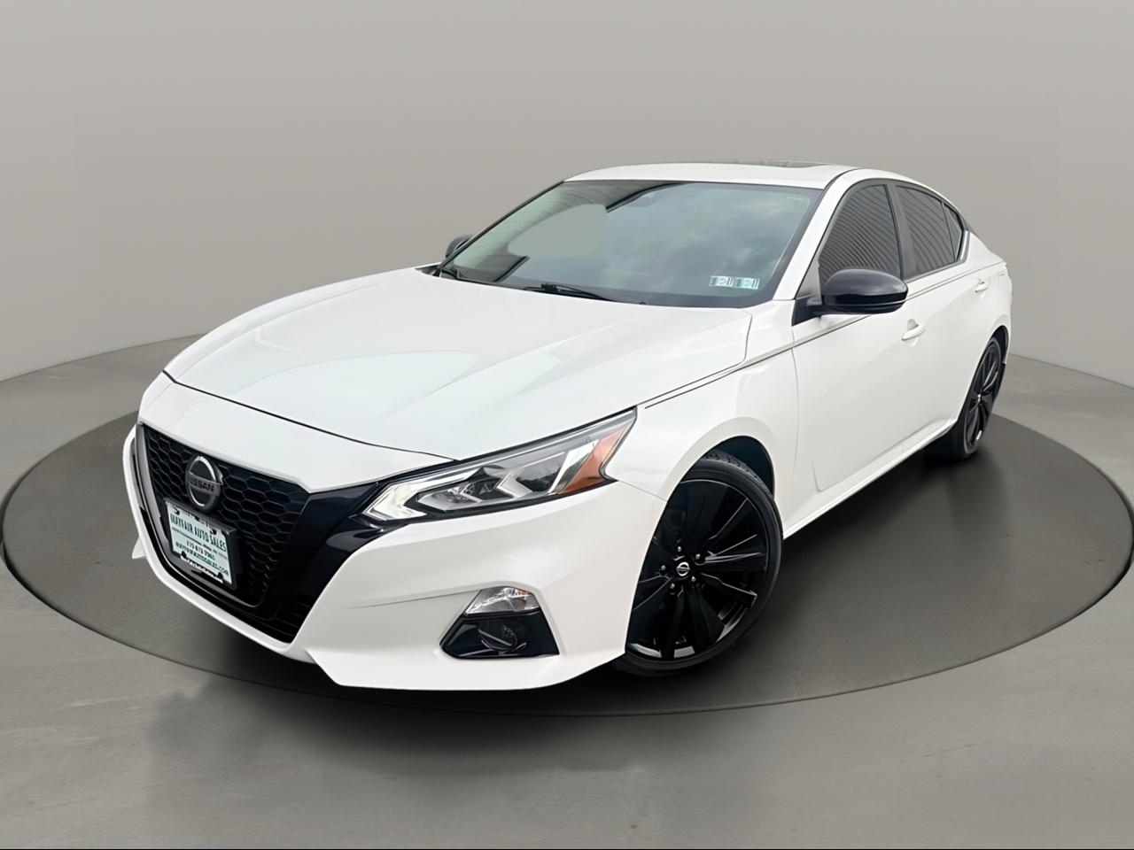 Nissan Altima 2.5 SR Sedan 2022
