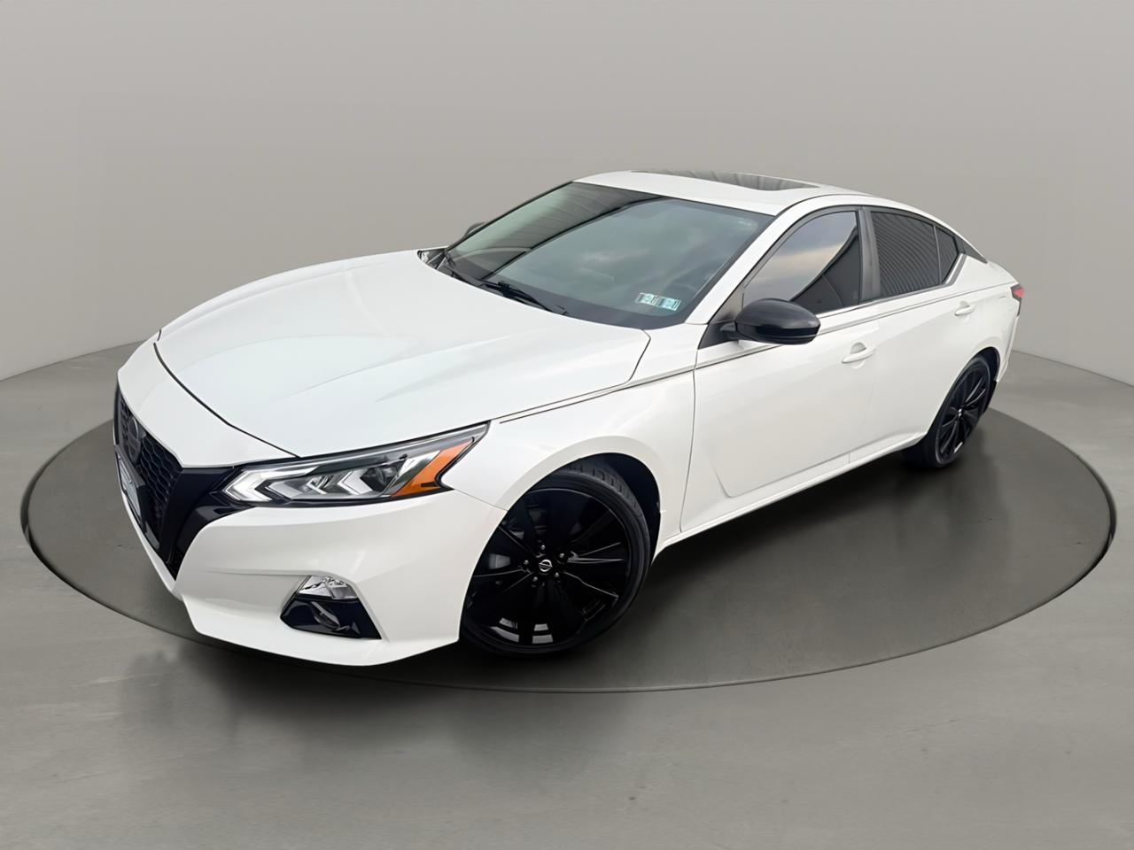 Nissan Altima 2.5 SR Sedan 2022