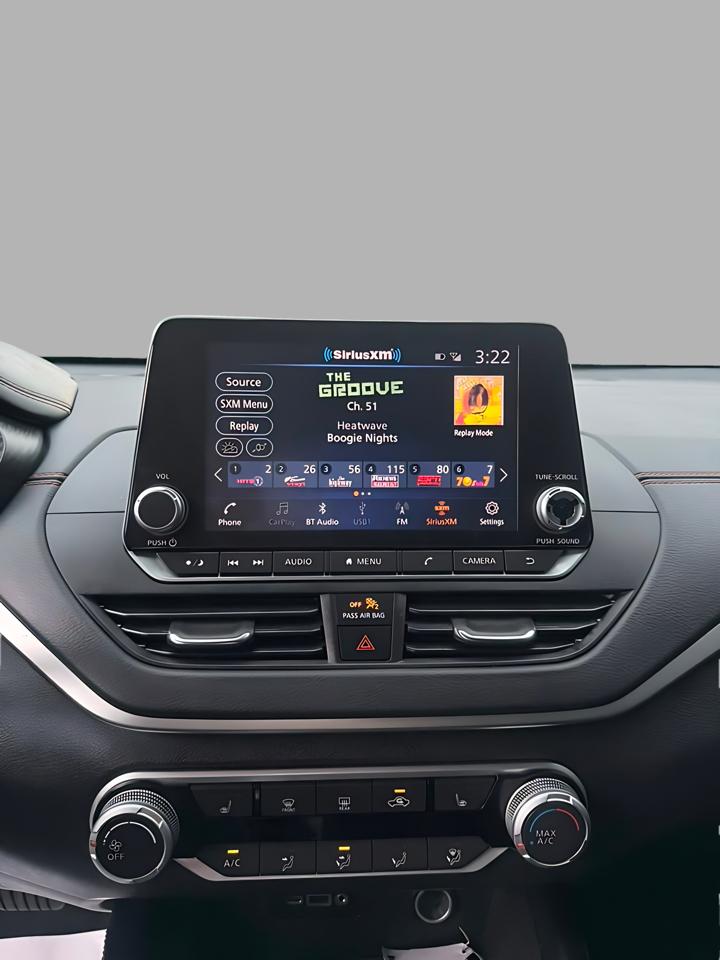 Nissan Altima 2.5 SR Sedan 2022